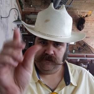 Meet your Posher, Jason